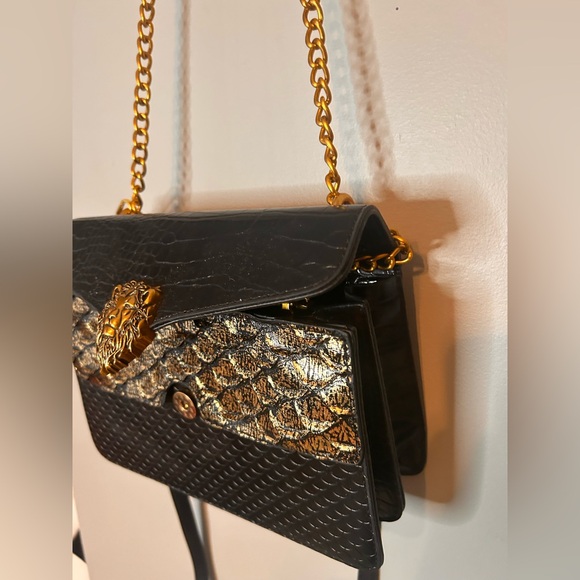 ✌️4/$20✌️ Vegan clutch / handle options - Picture 8 of 13